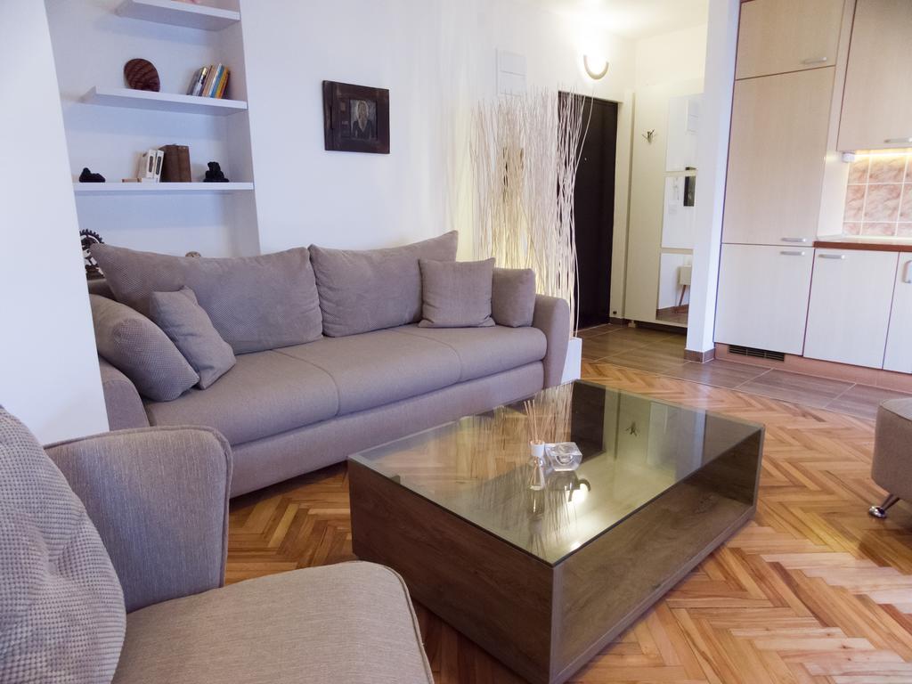 Apartment Nis Center Luaran gambar