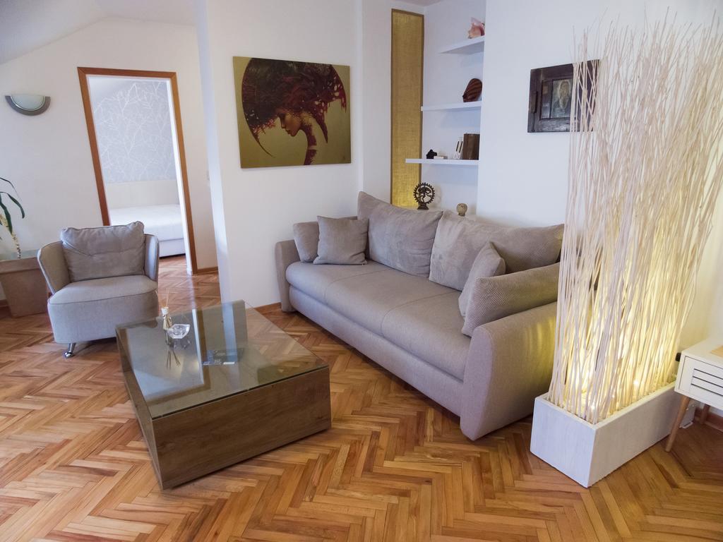 Apartment Nis Center Luaran gambar